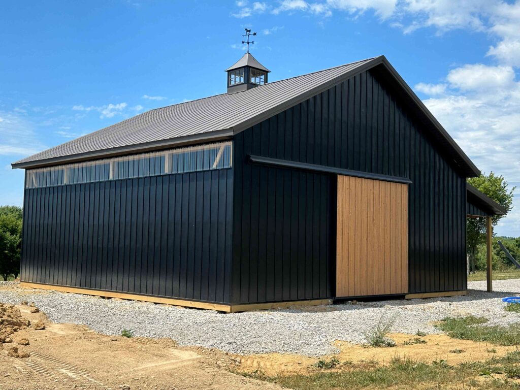 Small Horse Barn (new)
